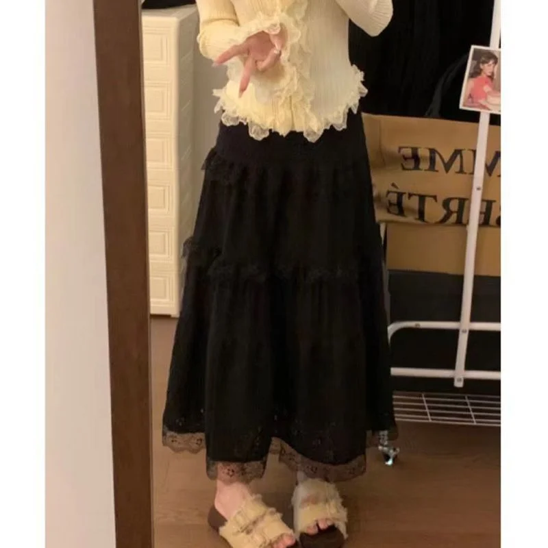 

Autumn and Winter Women's 2025 New Splicing Lace Cake New High Waist Splicing Slimming Skirt
