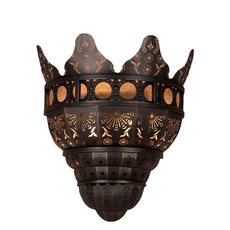 

European retro aisle creative living room bedroom wall lamp, American outdoor balcony black bronze wall lamp