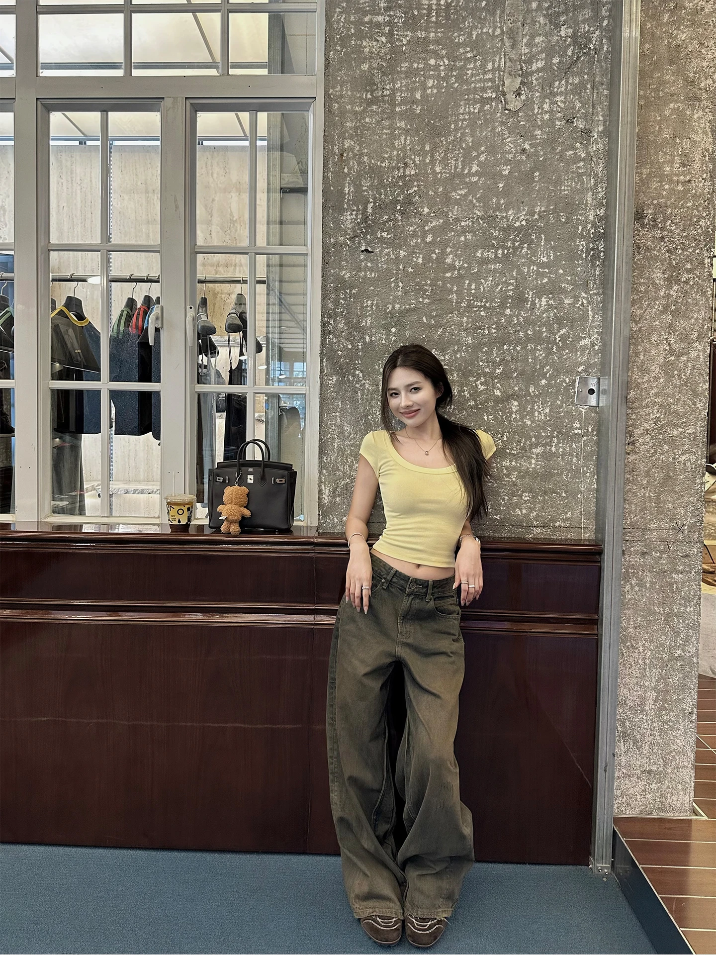 

Ретро джинсы из плотного денима с высокой талией и широкими штанинами прямого кроя для женщин, осенняя коллекция, хлопковые джинсы с высокой талией