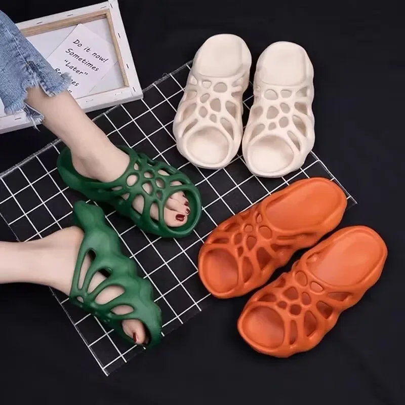 Summer Street Style Spider Web Fish Toe Hole Wave Men Slippers Loose Beach Indoor Bathroom Hotel Home Shower Women Slippers