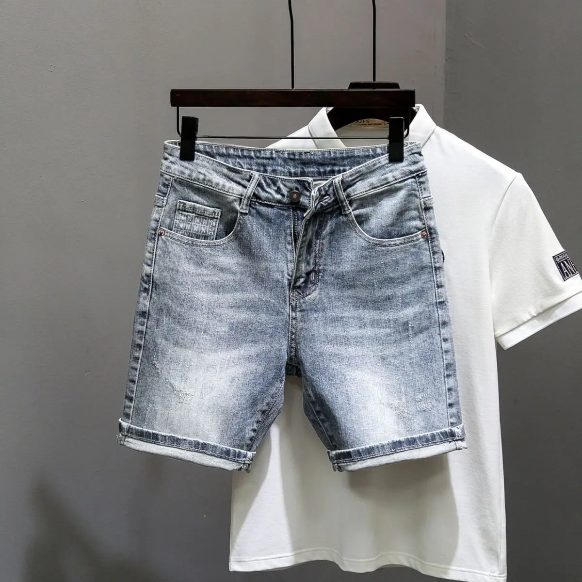 

2025 Новые высококачественные синие джинсовые шорты в стиле ретро, мужские летние модные повседневные корейские популярные одежды, верхняя одежда, средние брюки, короткие джинсы