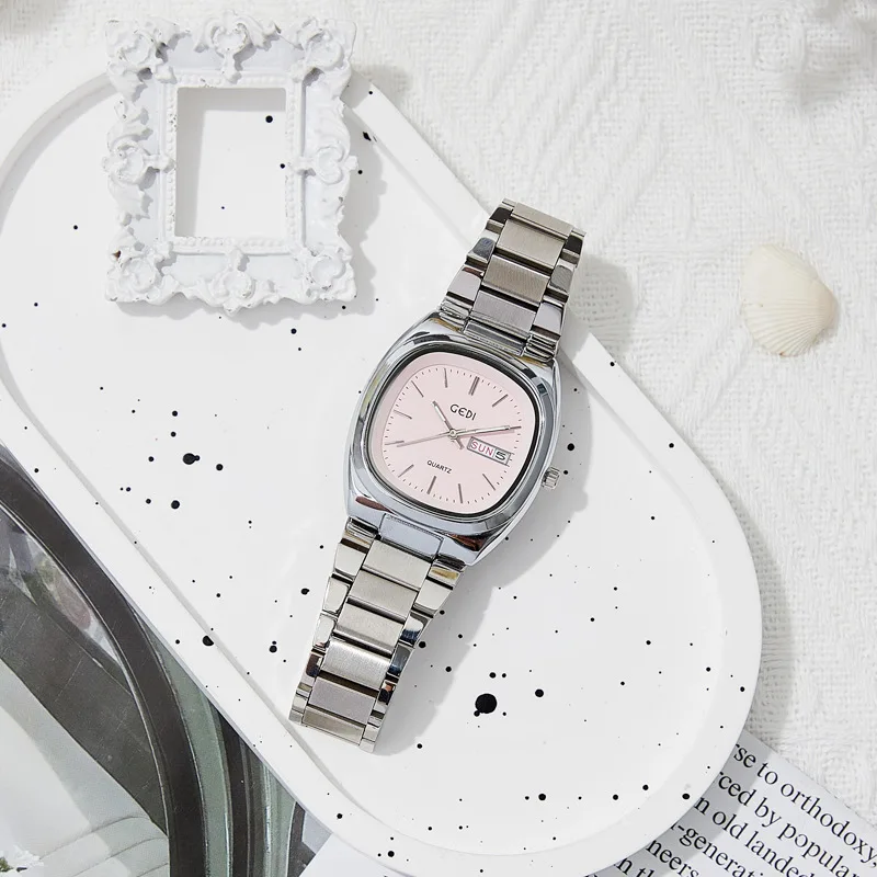 2025 ساعة نسائية بسيطة بتقويم مزدوج قيمة عالية من الفولاذ الصلب مقاومة للماء مع ساعة كوارتز بيضاوية متخصصة للنساء