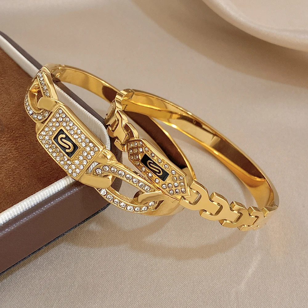 

Punk Square Buckle Rhinestone Stainless Steel Bangle for Women Irregular Geometry Waterproof Spring Bracelet Party Jewelry Gift