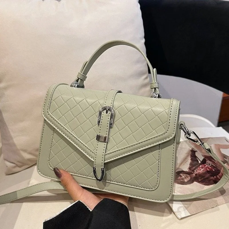 

Luxury Ladies Tote Bag Crafted From Premium Leather Featuring High-End Paris Neat Vintage Look​