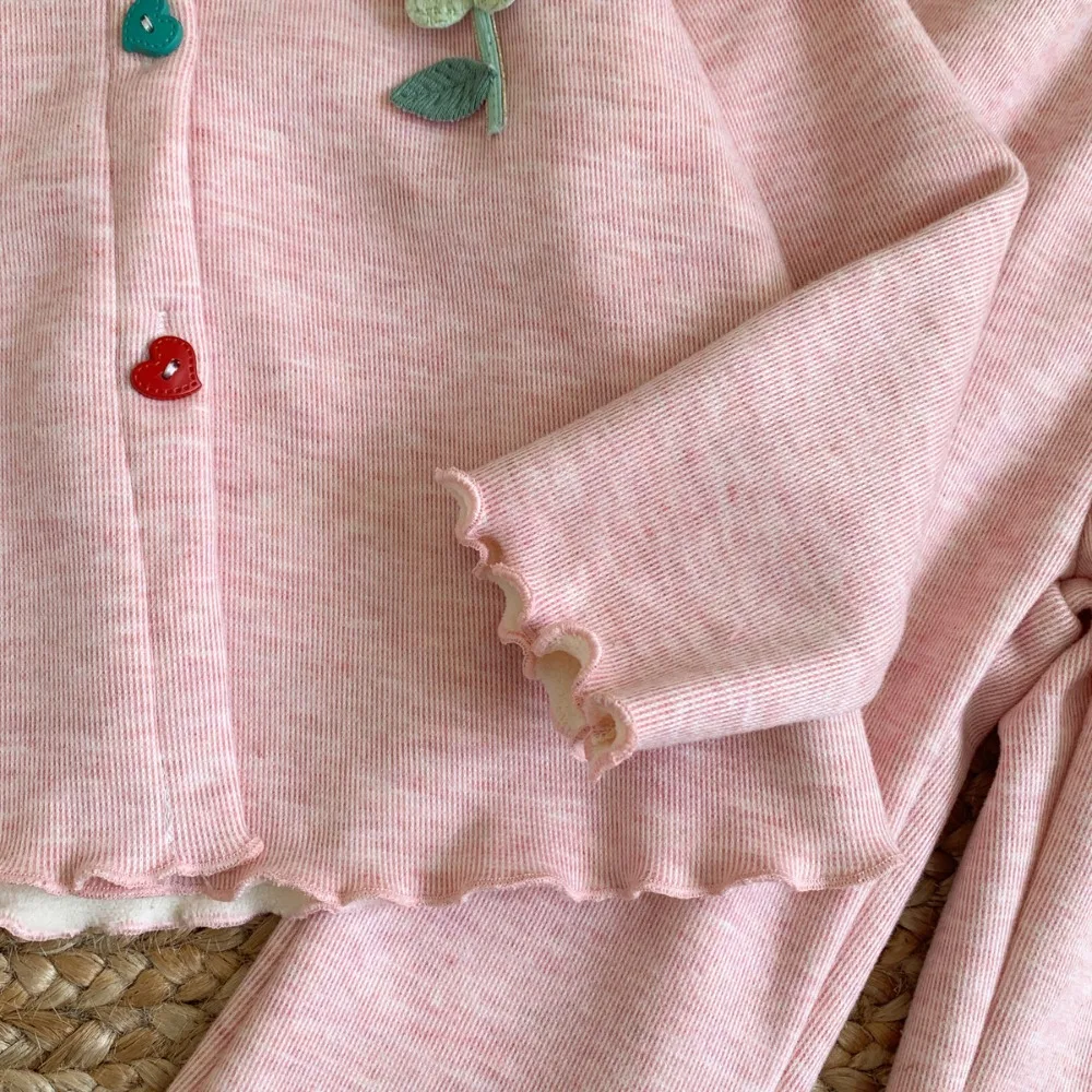 Herbst Mode Plüsch Mädchen Casual Anzug Einreiher Langarm Top + Rüschen Hosen Zwei Stück Set für Kinder 2-7 jahre Alt – Detail 6