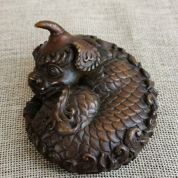 

Solid Lucky Pixiu Bronze Unicorn Ornament Study Study Study Measure Paper Press Antique Crafts