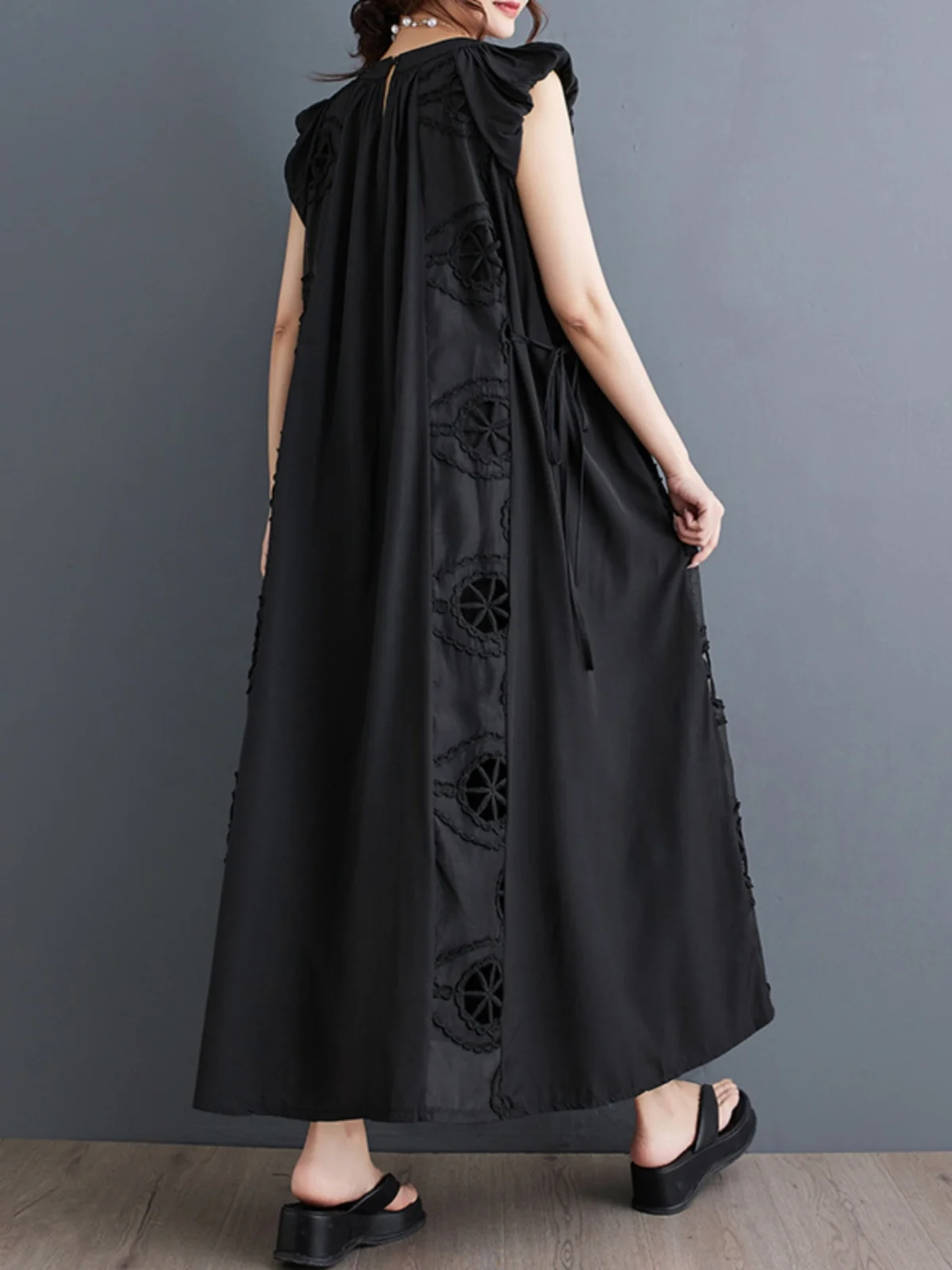 تنورة متوسطة الطول مطرزة ومفرغة وفضفاضة مناسبة للصيف Dr 2025 مع تنورة منتفخة للنساء #2