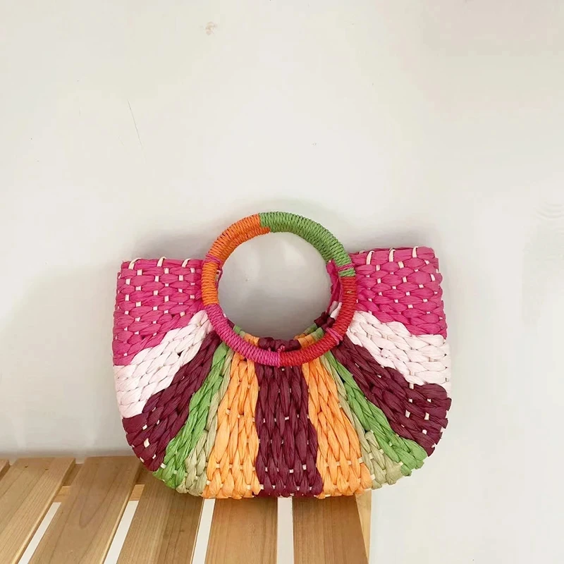 Strohs ack Frauen hand gewebte Handtaschen Mondform Rattan Einkaufstasche große Kapazität Top-Griff