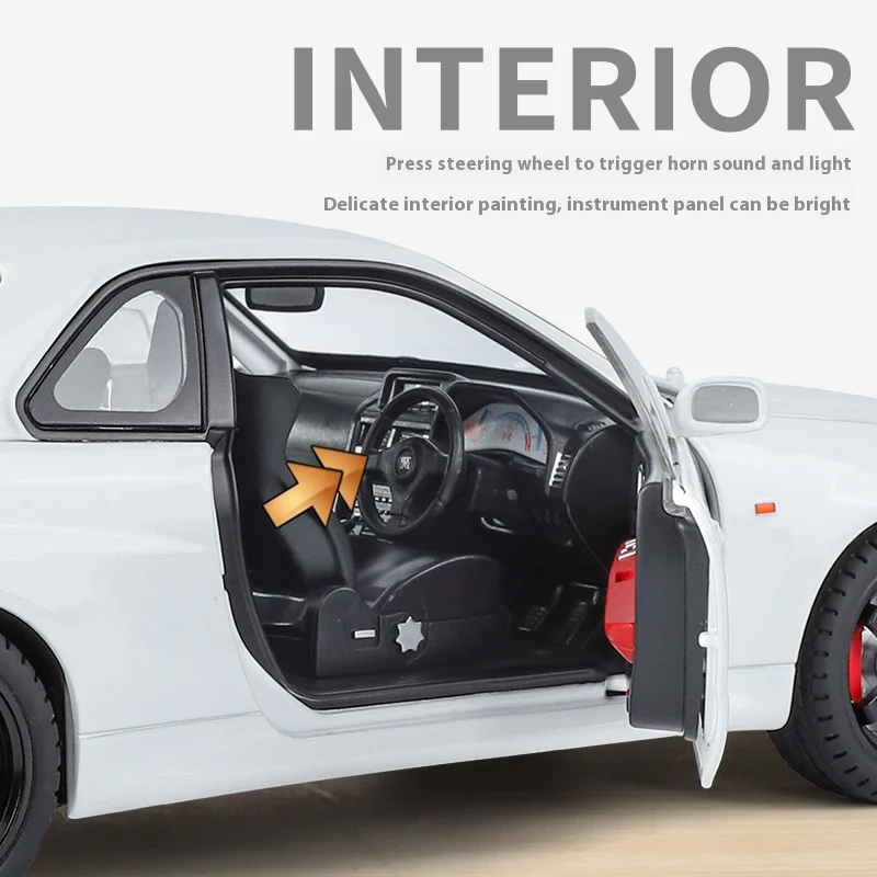 1:18GTR street car alloy model, simulated sound and light, front wheel steering, four-wheel shock absorption, desktop ornaments