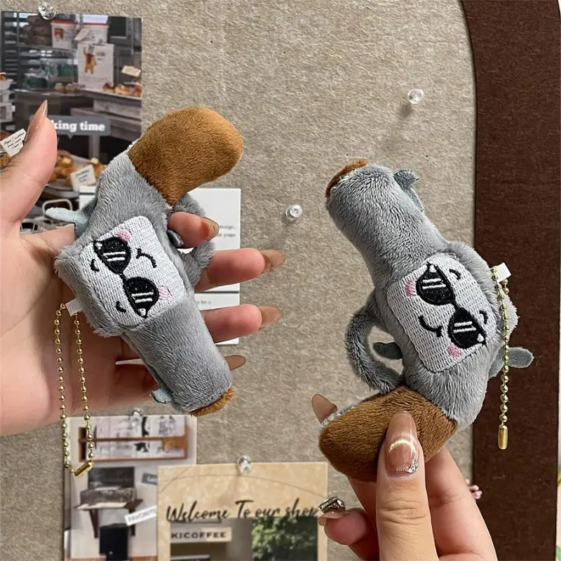 Portachiavi con Ciondolo Peluche Creativo a Forma di Cartone Animato, Giocattolo Simulato Kawaii, Divertente Decorazione per Zaino