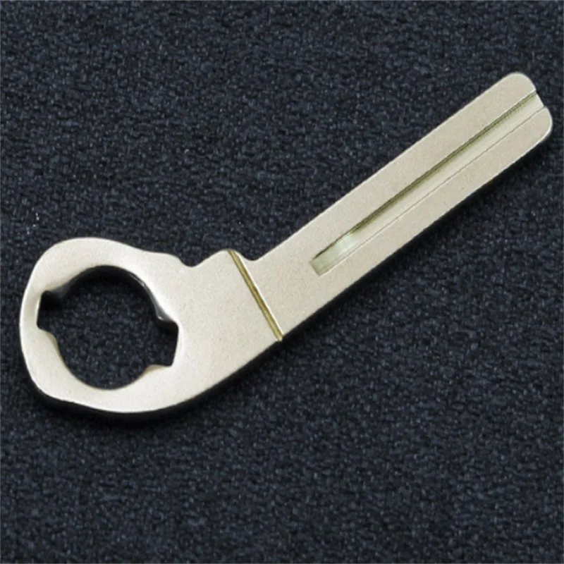 

Сменный ключ, 2 шт., лезвие для Volvo S60 S80 V60 C30 S40 XC90, складной раскладной корпус дистанционного ключа