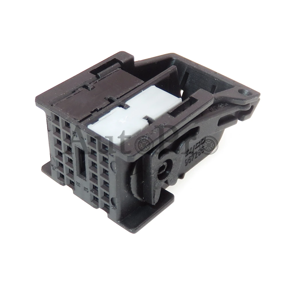 1 Set 24 Hole Unsealed Replacement AC Assembly Plug 967285-1 High Quality Black Car Connector Automobile Low Power Socket