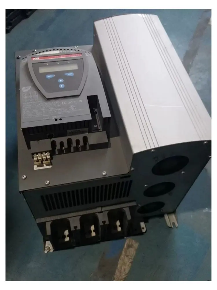 Second-hand  PSTB470-600-70  soft starter    test  OK     Fast Shipping