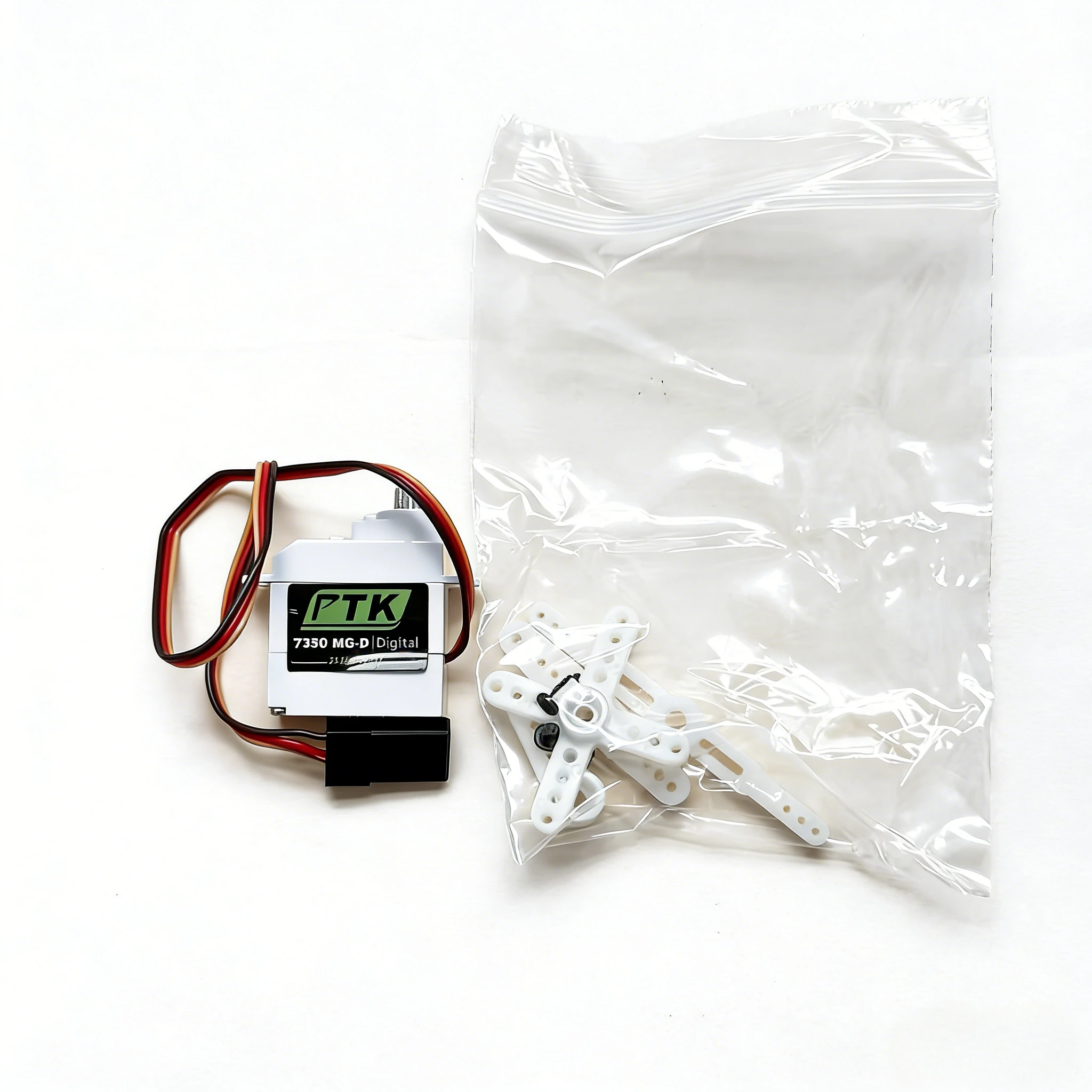 5,5g Metallgetriebe Digital Servo PTK 7350 MG-D - 4,8V-6V, 200mm Kabel, Kernloser Motor für RC-Drohnen