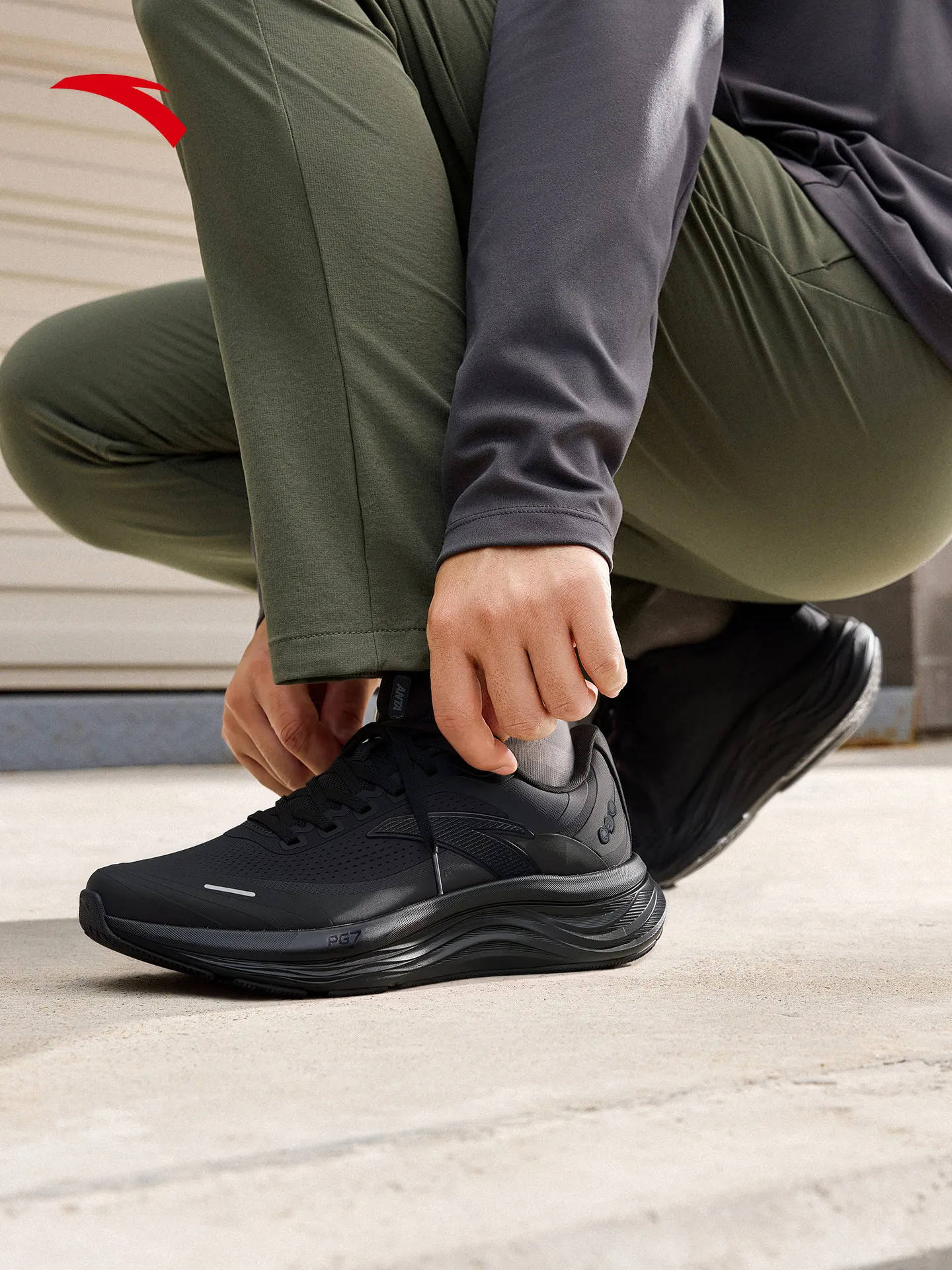 Anta PG7 Lvbu Men Autumn New Black Leather Water Repellent Cushioning Wear Resistant Commute Running Sports Sneakers