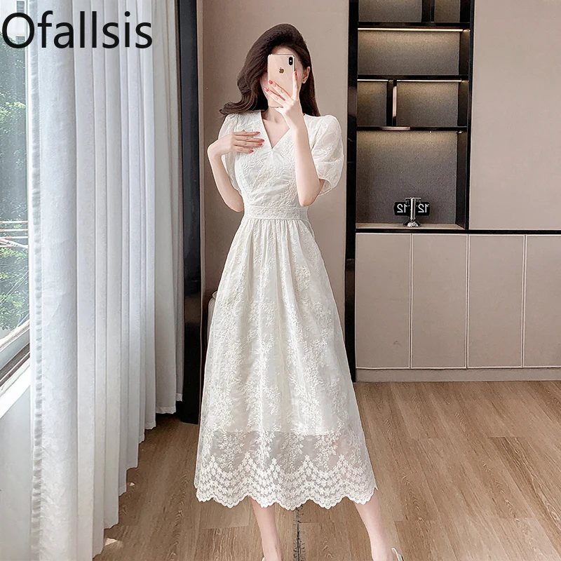 Ofallsis French Gentle Elegant Sweet Temperament Short Sleeved V-neck Embroidered Dress 2024 Summer New High end French Dresses