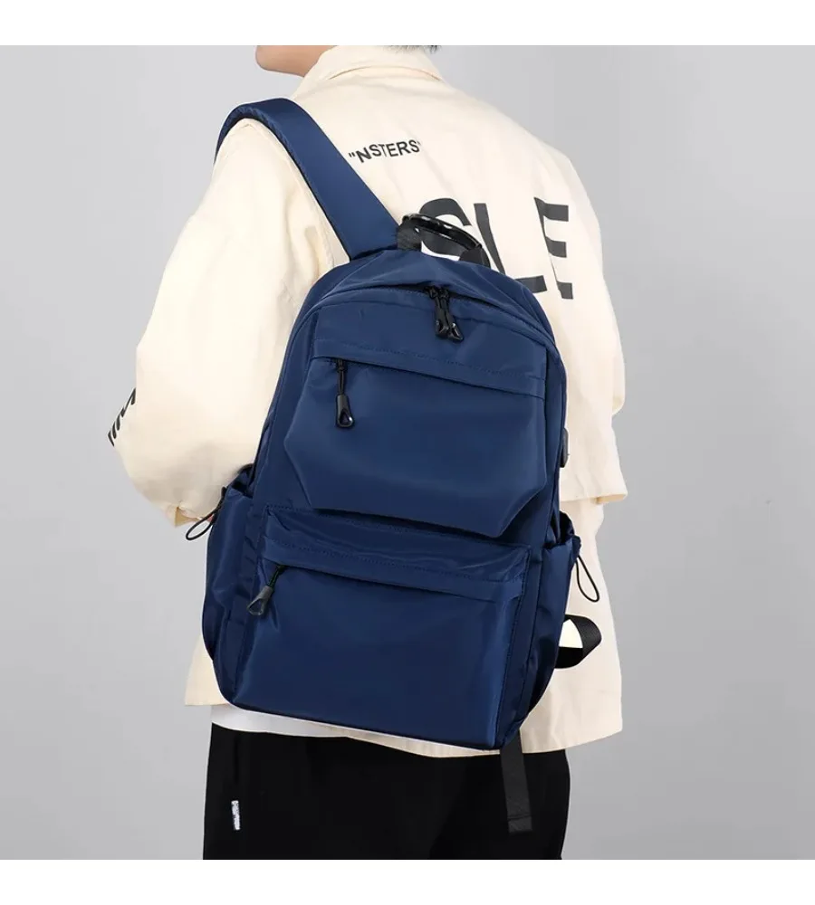 

Casual Outdoor Laptop Backpack Roomy Daypack for Students and Everyday Carry