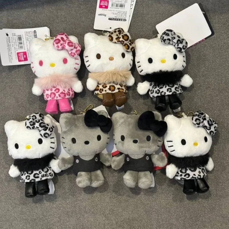 サンリオ漫画ハローキティセメントグレーシリーズキーホルダーペンダントデイリーバックパックパーソナライズされたファッションアクセサリーホリデーギフト