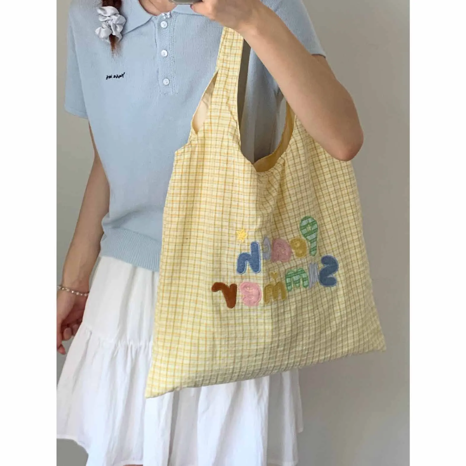 

Plaid canvas bag women's large capacity 2025 new summer versatile lazy style one-shoulder shopping bag class tote bag