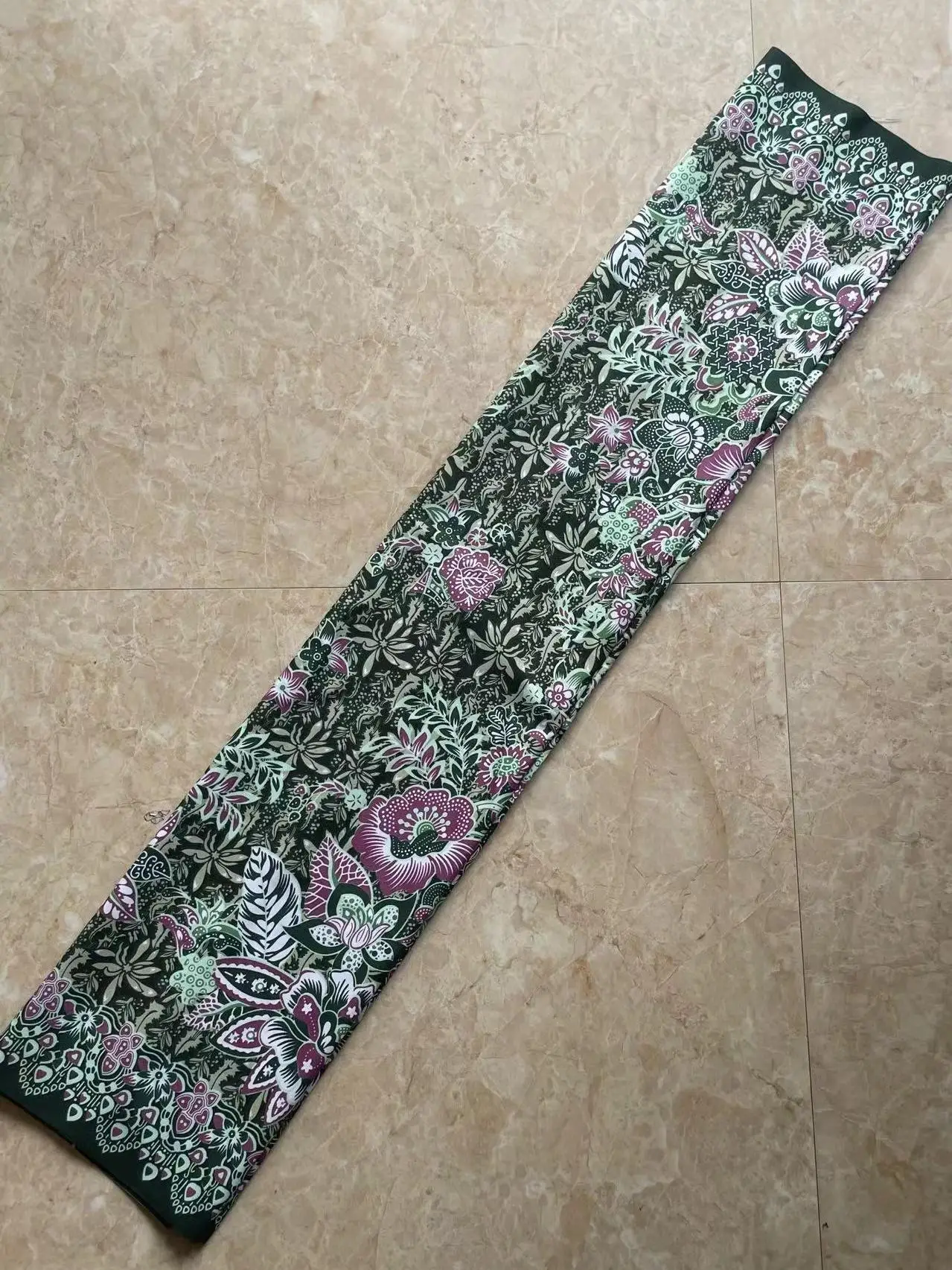 Traditional Southeast Asian Batik f Skirt Ethnic Minori Women's Clothing Myanmar Long Dai Tribe Tube Skirt