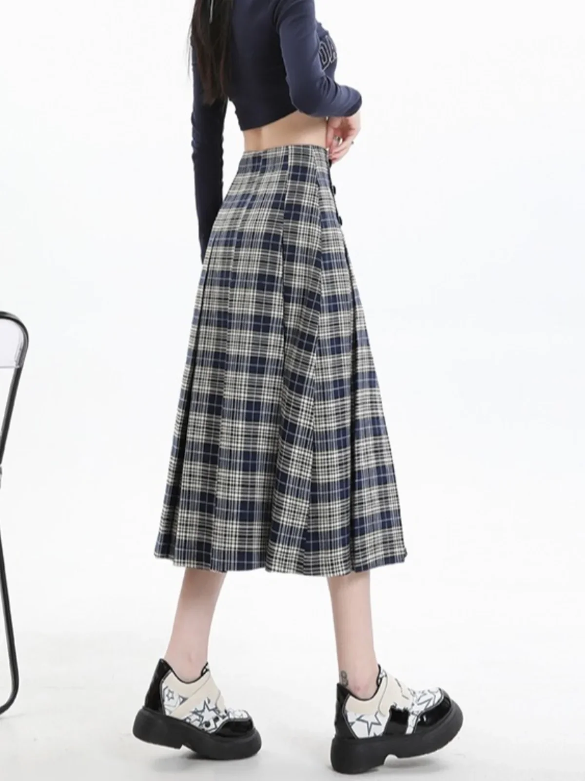 Women\'s Grey Plaid  A-line Pleated Skirt Vintage Y2k Long Skirt 90s Aesthetic Korean Elegant Preppy Style Skirts 2000s Clothes