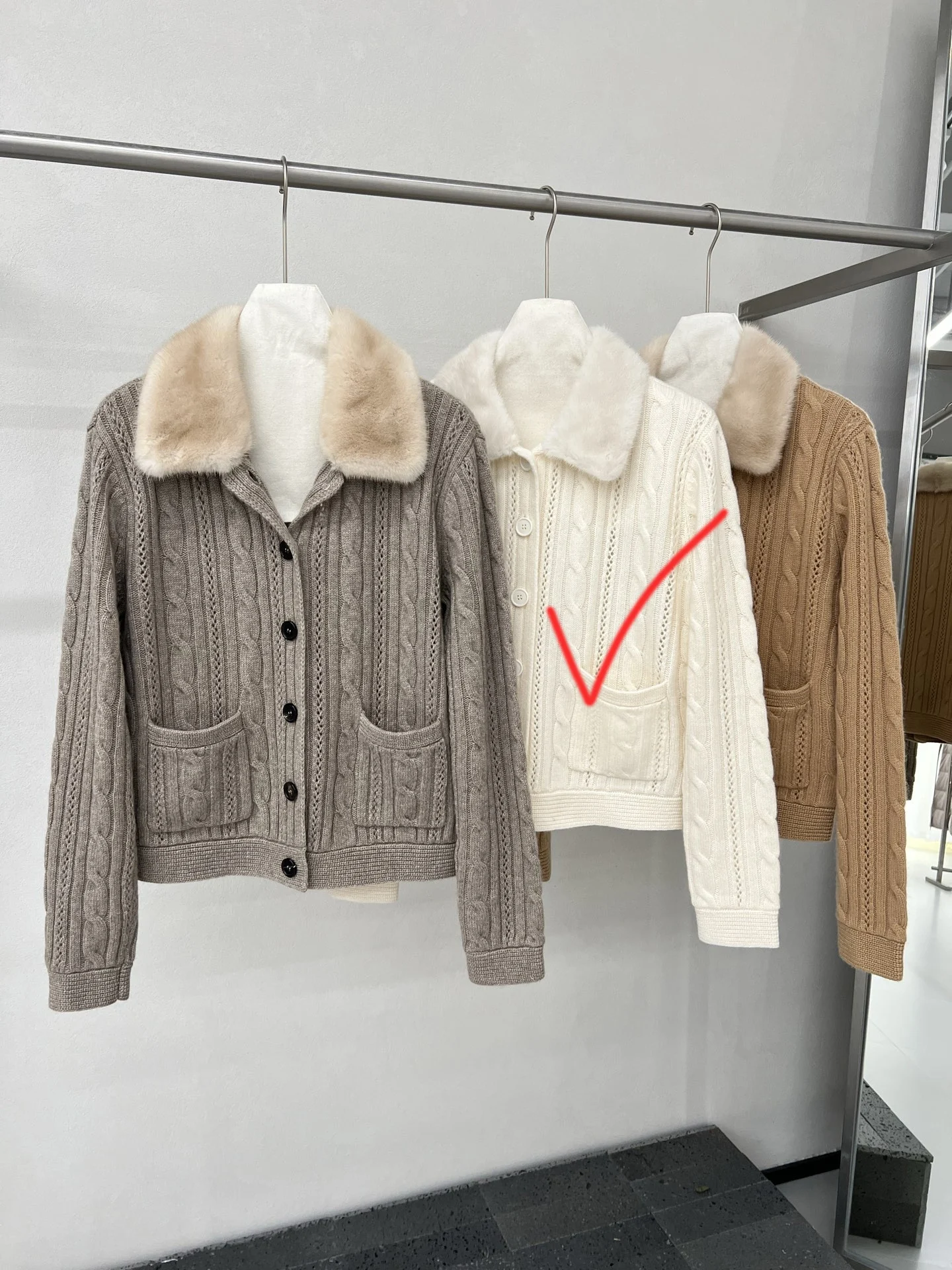 2026 Autumn/Winter New High-Quality Fashionable Casual Retro Classic Coat Knitted 30% Cashmere 70% Wool