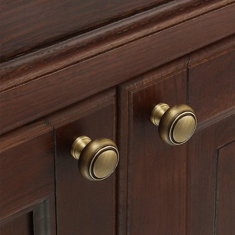 Bronze Cabinet Knobs and Handles Kitchen Hardware Cabinet Pulls Home Accessories Nordic Vintage Brass Furniture Handles