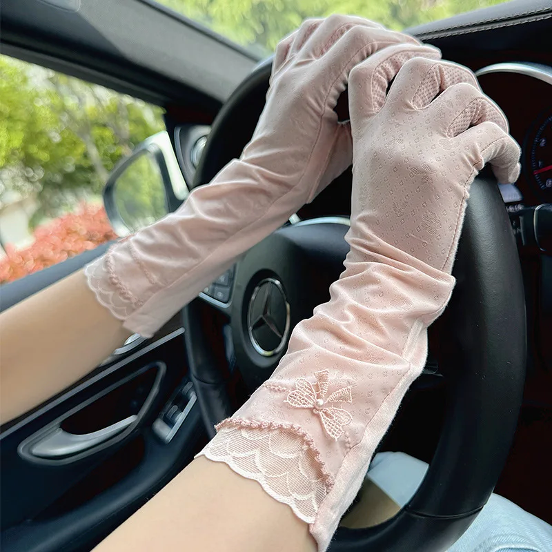 قفازات واقية من الشمس من الحرير الجليدي للنساء متوسطة إلى طويلة للصيف أثناء القيادة وركوب الدراجات ومضادة للانزلاق وشاشة تعمل باللمس ومقاومة للأشعة فوق البنفسجية ورقيقة ومسامية