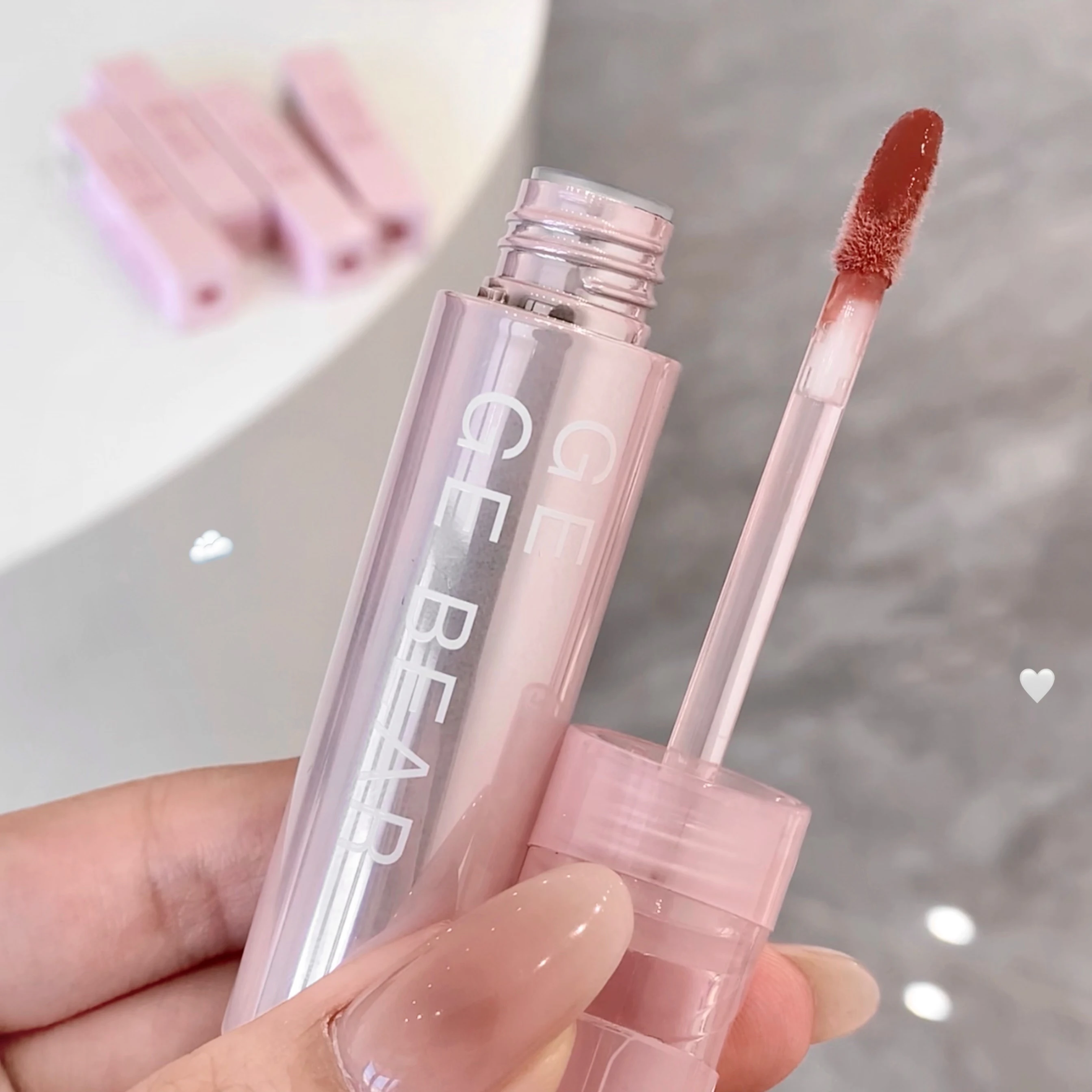 GEGE BEAR Water Mirror Lip Glaze Ice Transparent Long-lasting Lip Gloss Moisturizing Smooth Long-lasting Lip Natural Lipstick