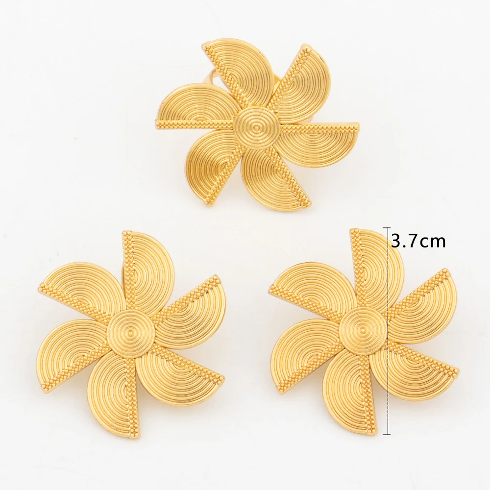 YM Modeschmuck Set Dubai Gold Farbe Luxus Blumen form verstellbarer Ring runde Ohrringe für Frauen Hochzeits feier Geschenke tägliche Kleidung 8