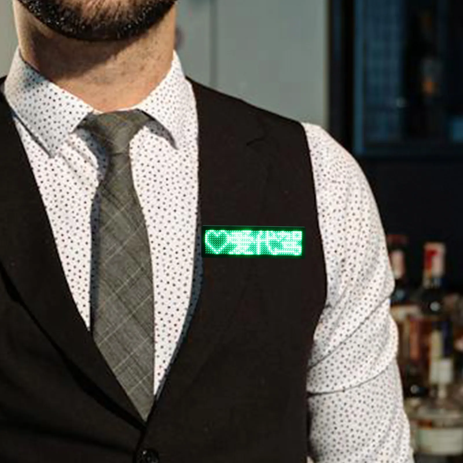 

LED Name Badge Scrollable Display Sign Programmable Message Screen Car Window Party Concert Rechargeable Lightweight LED Sign