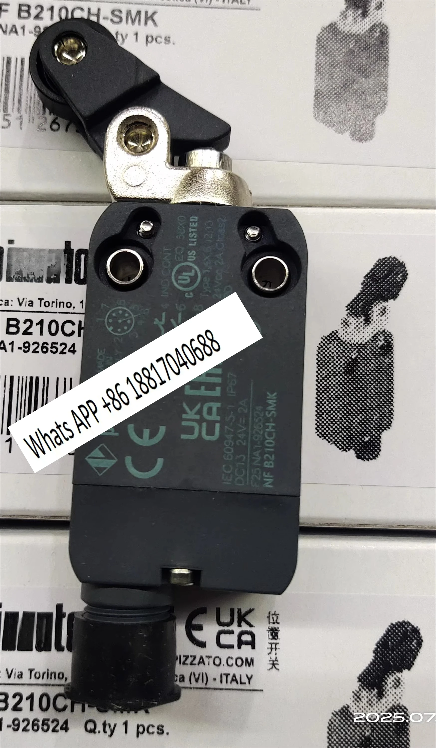

NF B110BB-DMK Pizzato NF B110BB-SMK NF B210CH-SMK