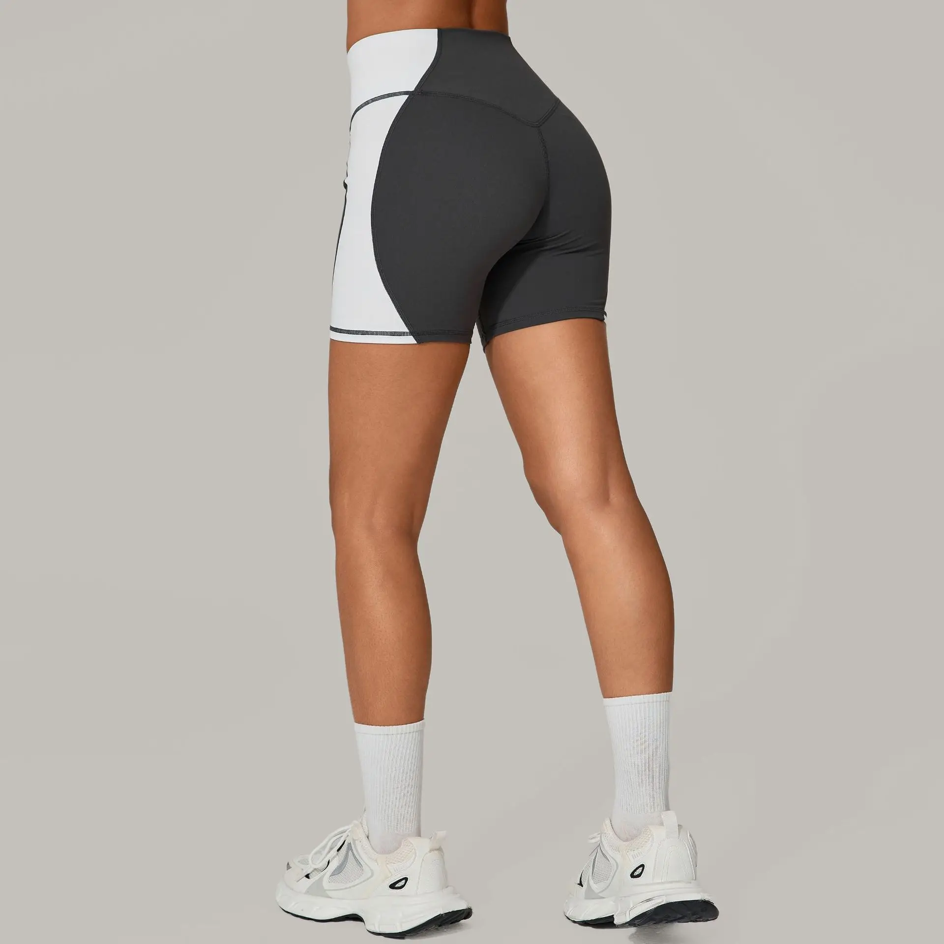 ジムショーツ女性ヨガ服夏のトレーニング服-2026-ランニングショーツプッシュアップショートスポーツファムショートデポルティボムヘールグレー