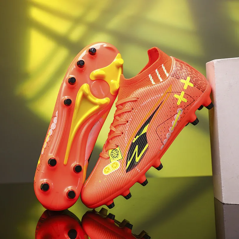 

Orange Men Football Field Boots High Quality FG/TF Men's Futsal Sneakers Match Unisex Training Soccer Shoes chuteira futsal