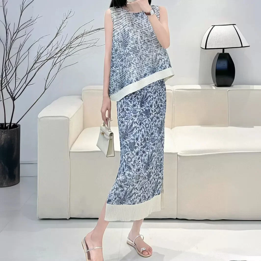 Miyake Fold New Vintage Blue and White Porcelain Printed Fold Set Daily Commuting, Colorful Tank Top, Long Skirt Set for Women