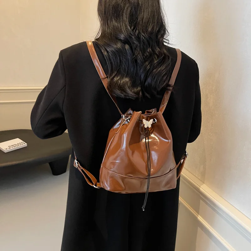 

Новый дизайн, персонализированный модный женский рюкзак с текстурой PU, ручная сумка-ведро на одно плечо