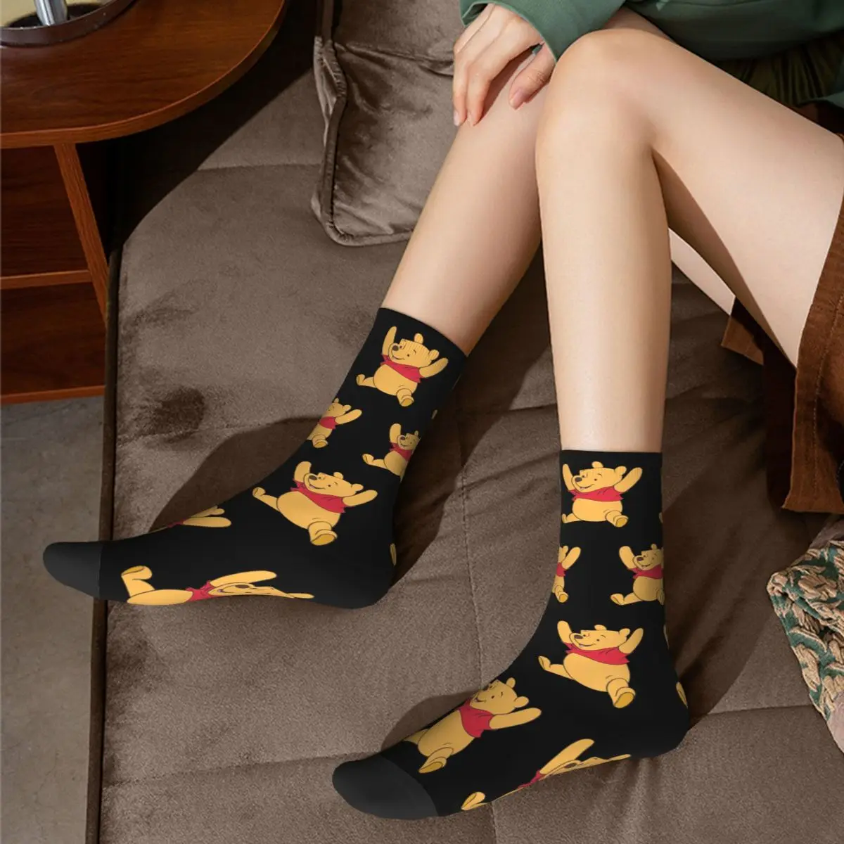 Autumn Winter Retro Women Men Winnie The Pooh Socks Breathable Skateboard Socks