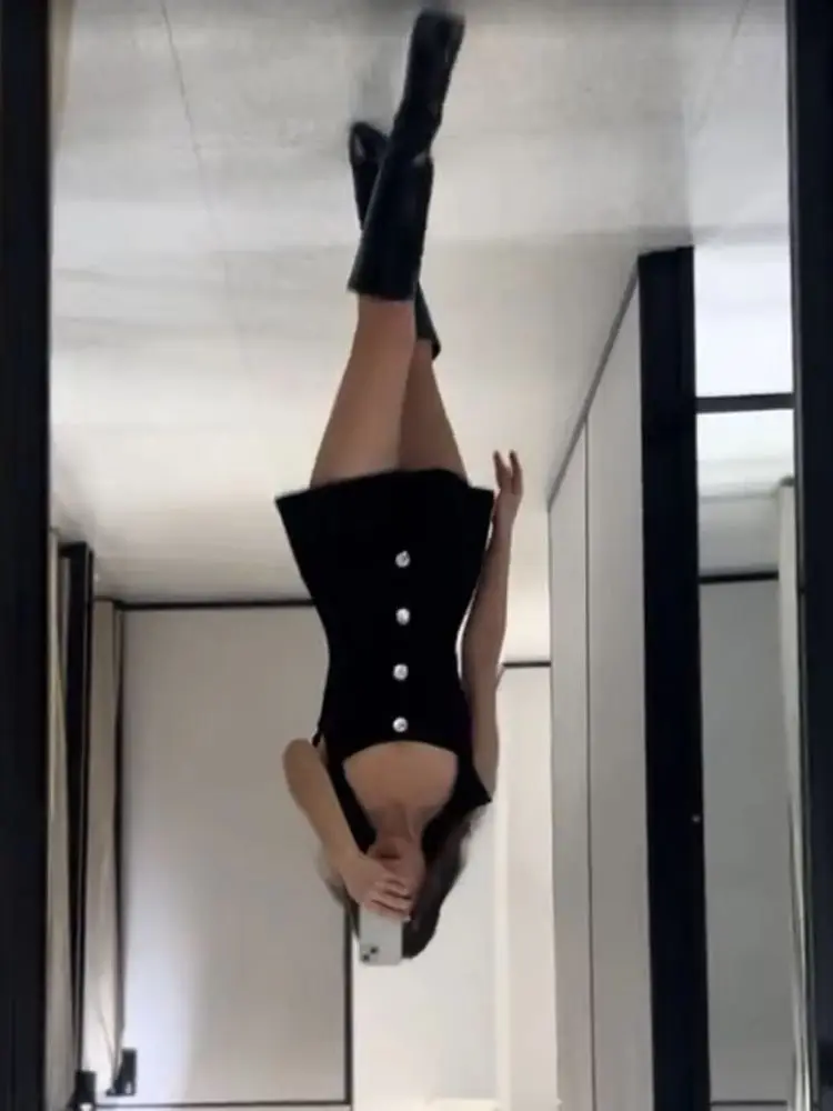 HH امرأة سستة أكمام ساحة طوق كريستال واحدة الصدر مزين بذلة قصيرة الإناث سليم صالح السراويل الموضة