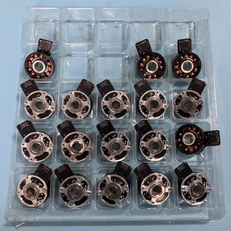 

Original For Mavic 3 Pro Gimbal Yaw Motor Replacement PTZ Y-Axis Motor For DJI Mavic 3 Pro Repair Parts 95% New