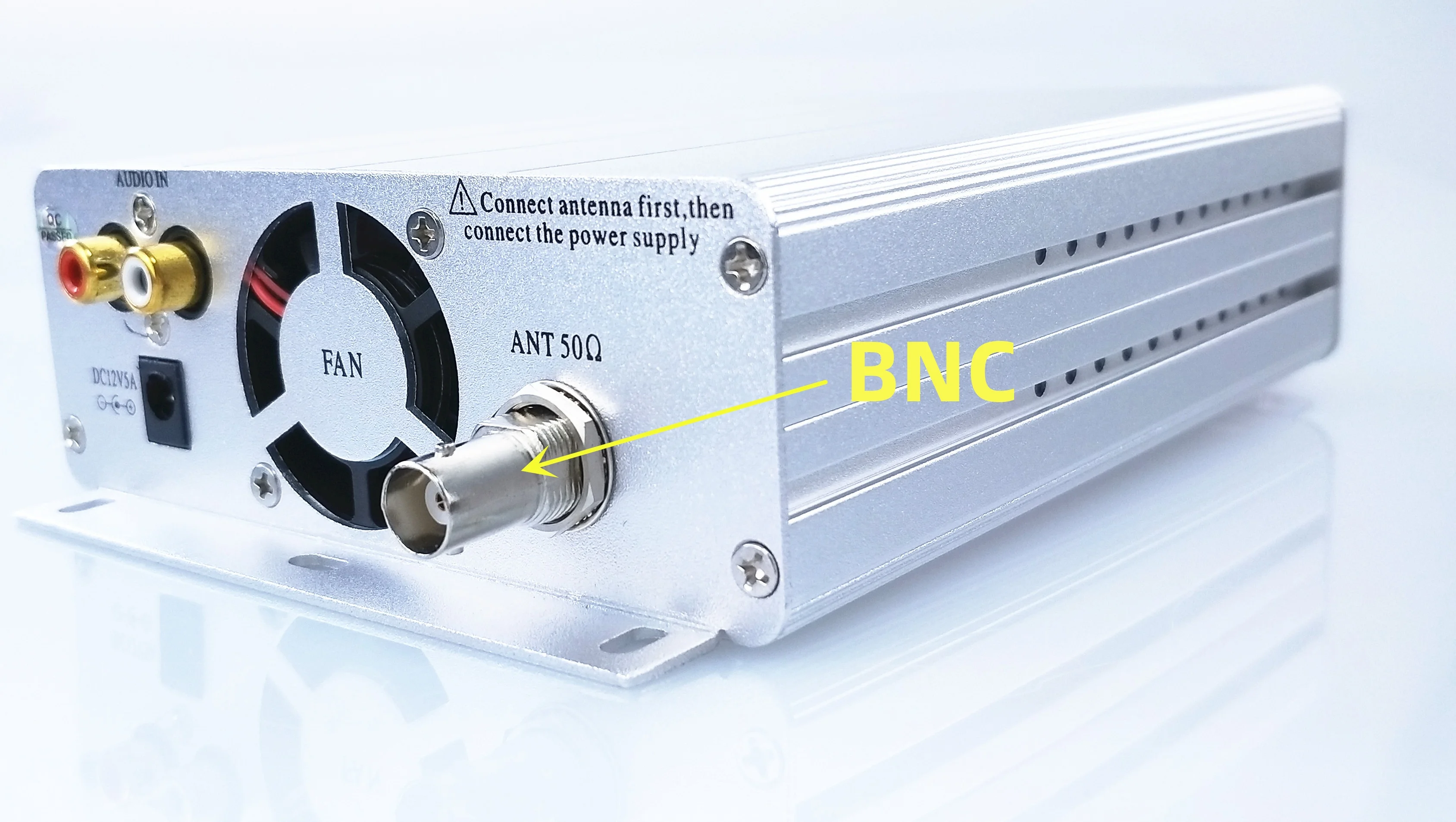 V2 15W 87-108MHZ only host BNC/TNC ST-15B Frequency modulation broadcast transmitter Rf fm  stereo transmitter