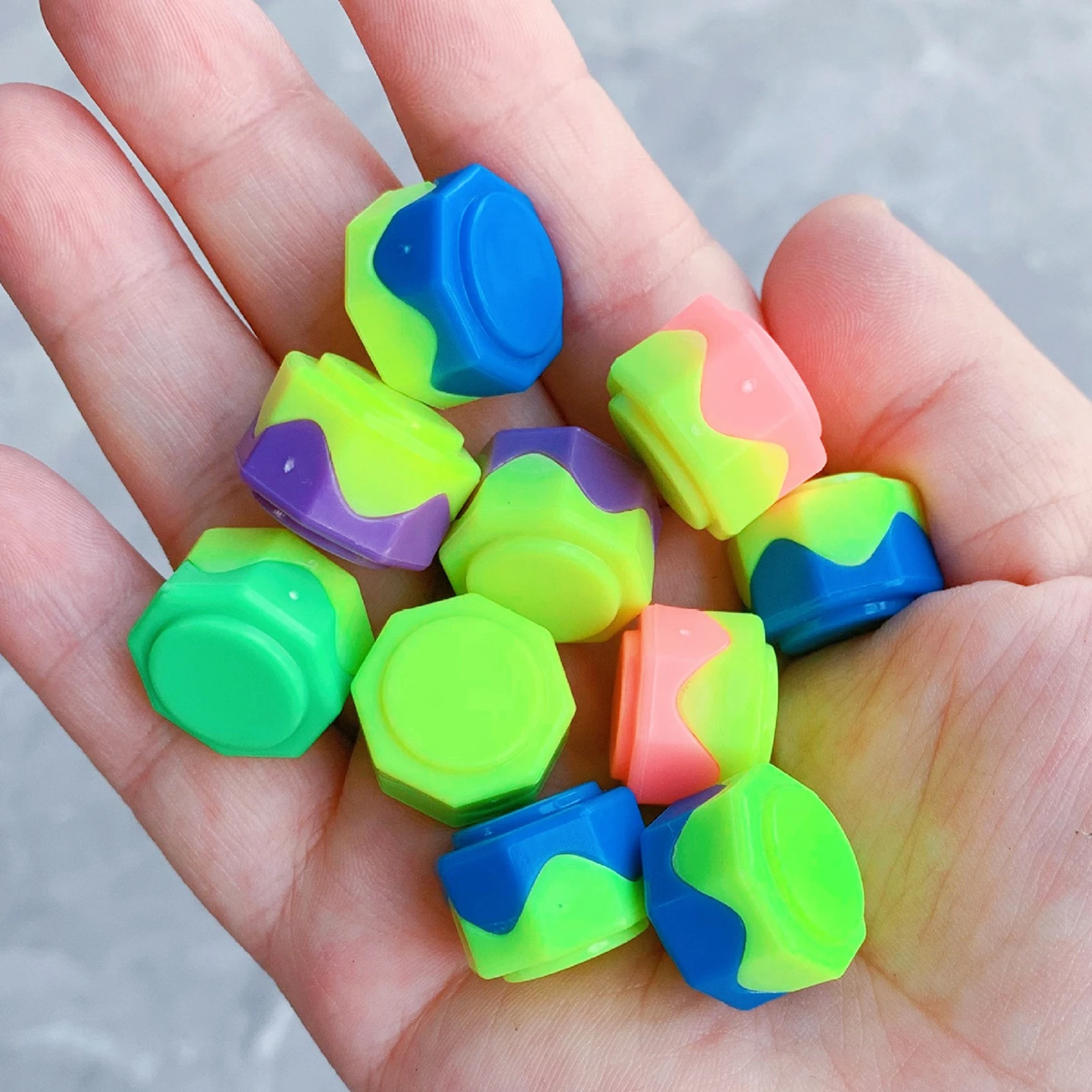 

10Pcs/box Korea Traditional Play Game Gonggi Jack Stone Pebbles Set Exercise Colorful Fun Stress Relief Toy drop shipping