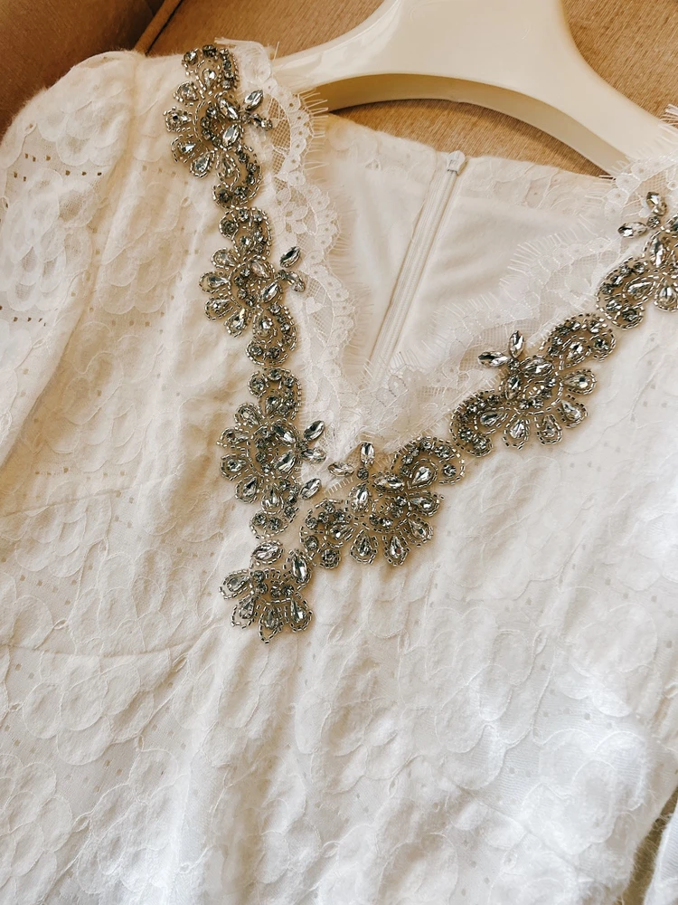 Ele Long Sve V-Ne Lace Dr with Diamond Decorations Vaion Wear Gentlewoman Sle White Floing Fabric A-Line S...