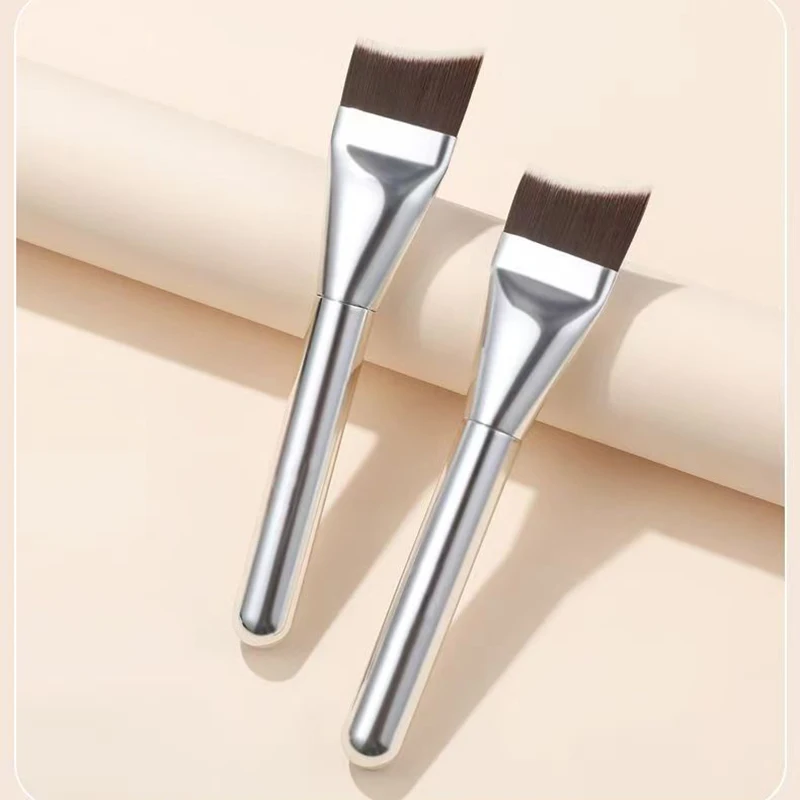 

Crescent Foundation Make-up Brush Professional Face Cream Foundation Brush Vegan Makeup Brus Makeup Brush for Sensitive Skin
