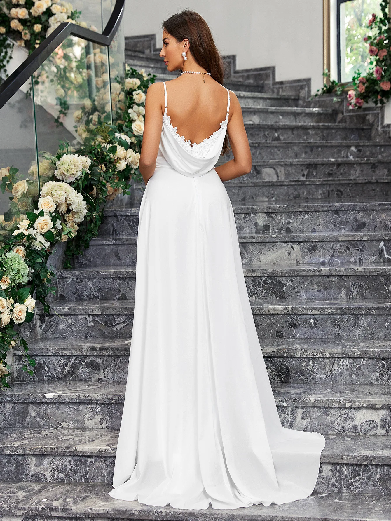 A Line Sweetheart Bride Wedding Party Dresses 2024 Sleeveless Sweep Train Drop Shoulder Lace Appliqus Ivory White Bridal Gowns