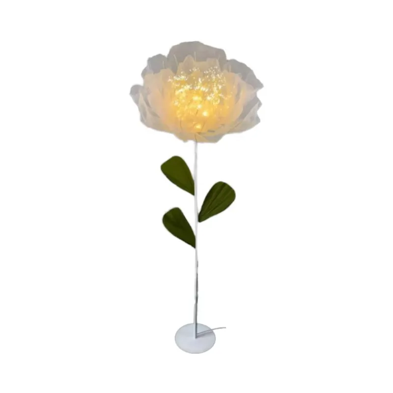 Handmade home and garden decoration Stylish and durable artificial wreaths and plants decorate flowers