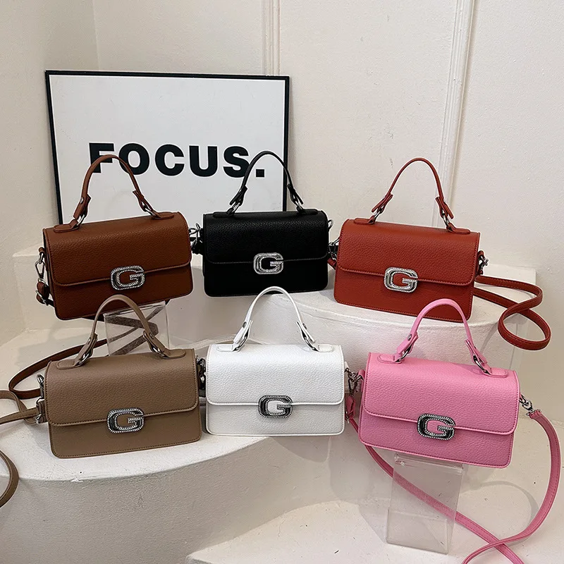 

High-End Unique Design Handbag 2025 - Women's EU/US Trendy, Solid Color, Casual Versatile Crossbody Shoulder Bag"