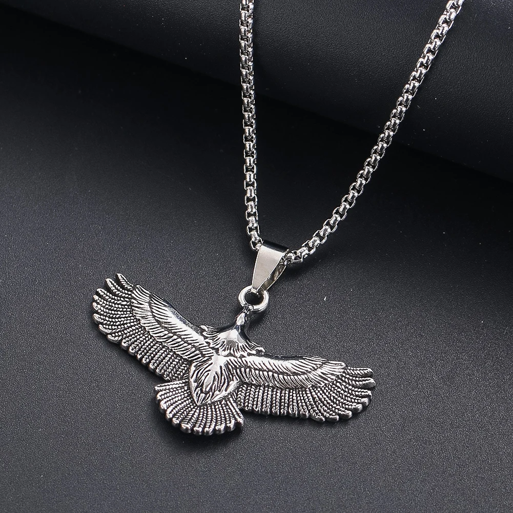 

Stainless Steel Eagle Pendant Necklace Silver Appearance Fashion Jewellery Daily Dress Attend Party Couple Gift Friends Gift