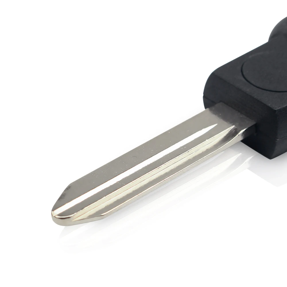 

KEYYOU For Chrysler 300 300C Town & Country Dodge For Jeep Ram Routan Transponder No Chip Car Key Shell Case Uncut Y170 Blade