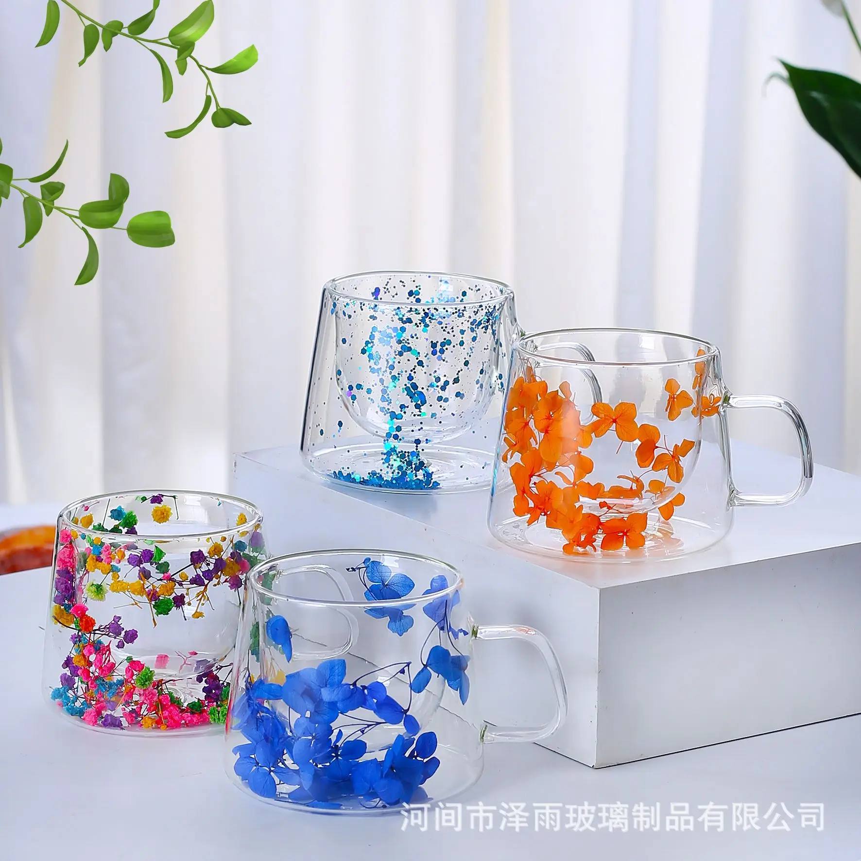 

Double-layer Petal Glass Cup Quicksand Cup High Temperature Resistance Transparent Real Flower High Borosilicate Coffee Cup