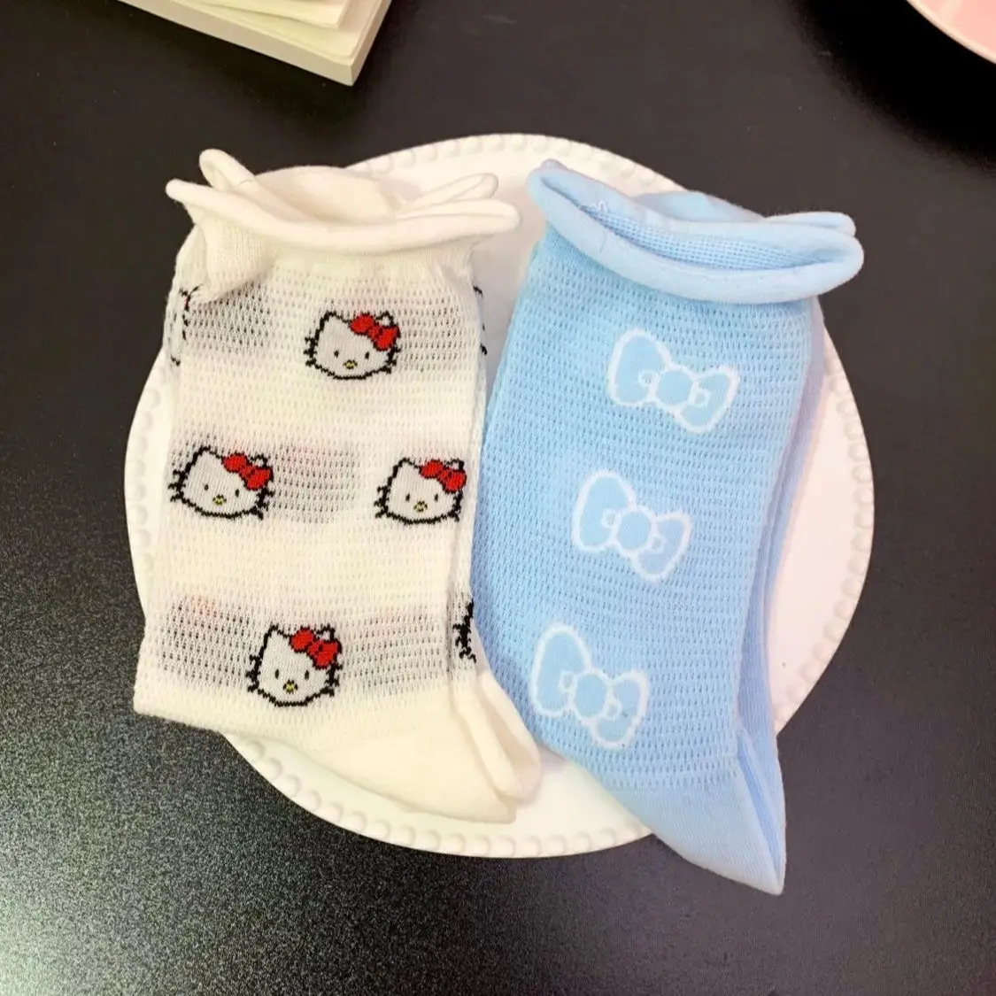 

Аниме-носки Hello Kitty с сетчатым узором, мультяшные, с головой кошки, для девочек, ажурные, милые, кружевные, с бантом, аксессуар для макияжа, игрушка, подарок